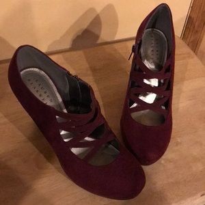 High heel shoes,Lauren Blakwell,size 8, worn once